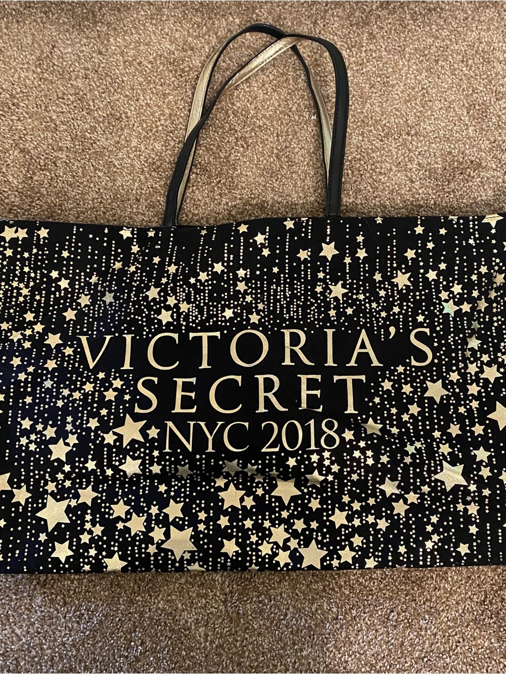 Victoria's Secret Black & Gold Star Print Tote NYC 2018